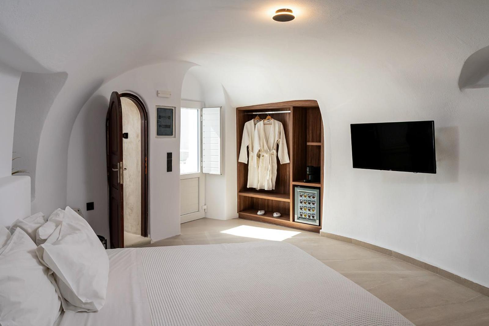 Enalion Suites Ія Екстер'єр фото